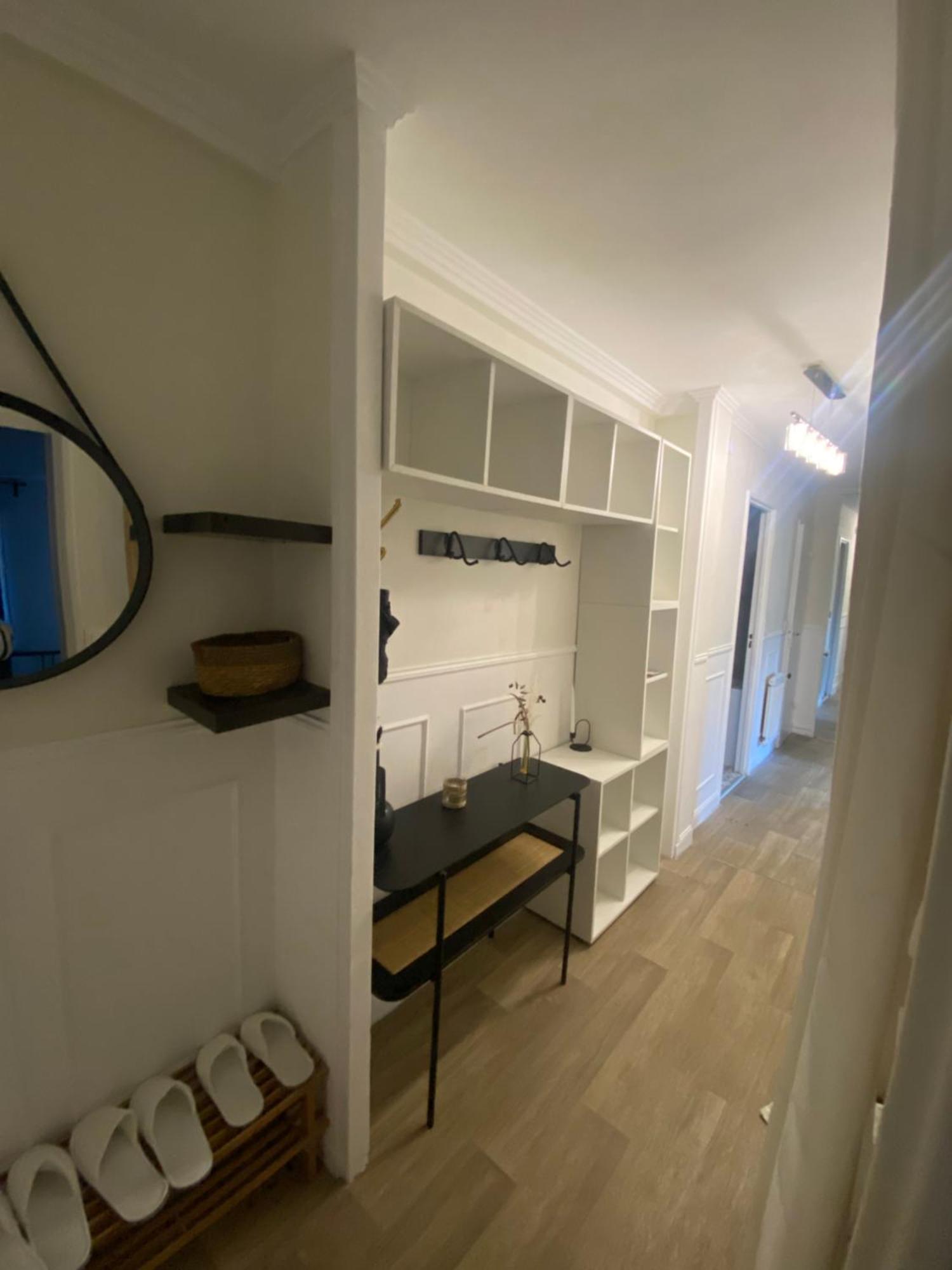 Bel Appartement Spacieux ,Convivial De 3 Chambres Avec Parking Prive Secure 캉 외부 사진