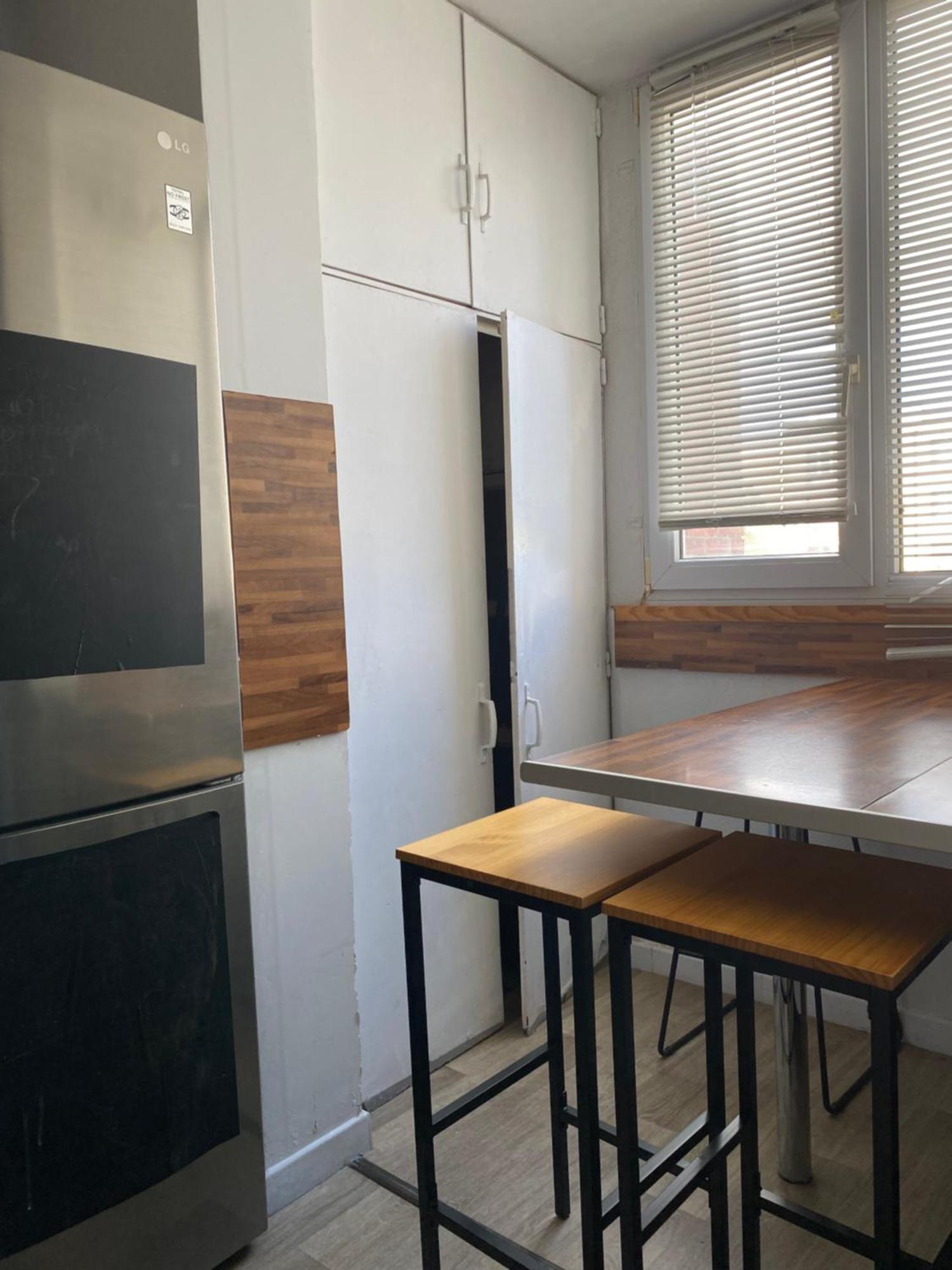 Bel Appartement Spacieux ,Convivial De 3 Chambres Avec Parking Prive Secure 캉 외부 사진