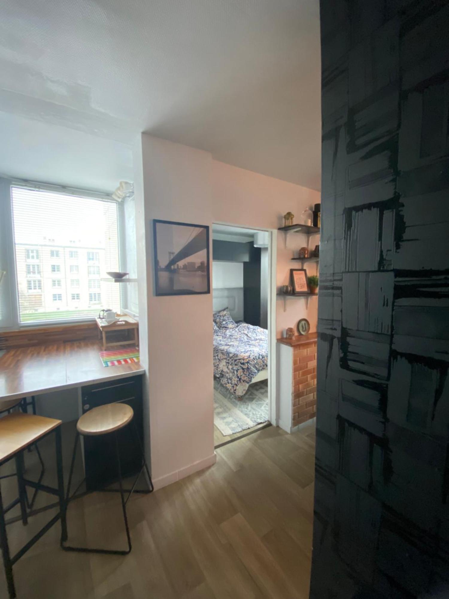 Bel Appartement Spacieux ,Convivial De 3 Chambres Avec Parking Prive Secure 캉 외부 사진