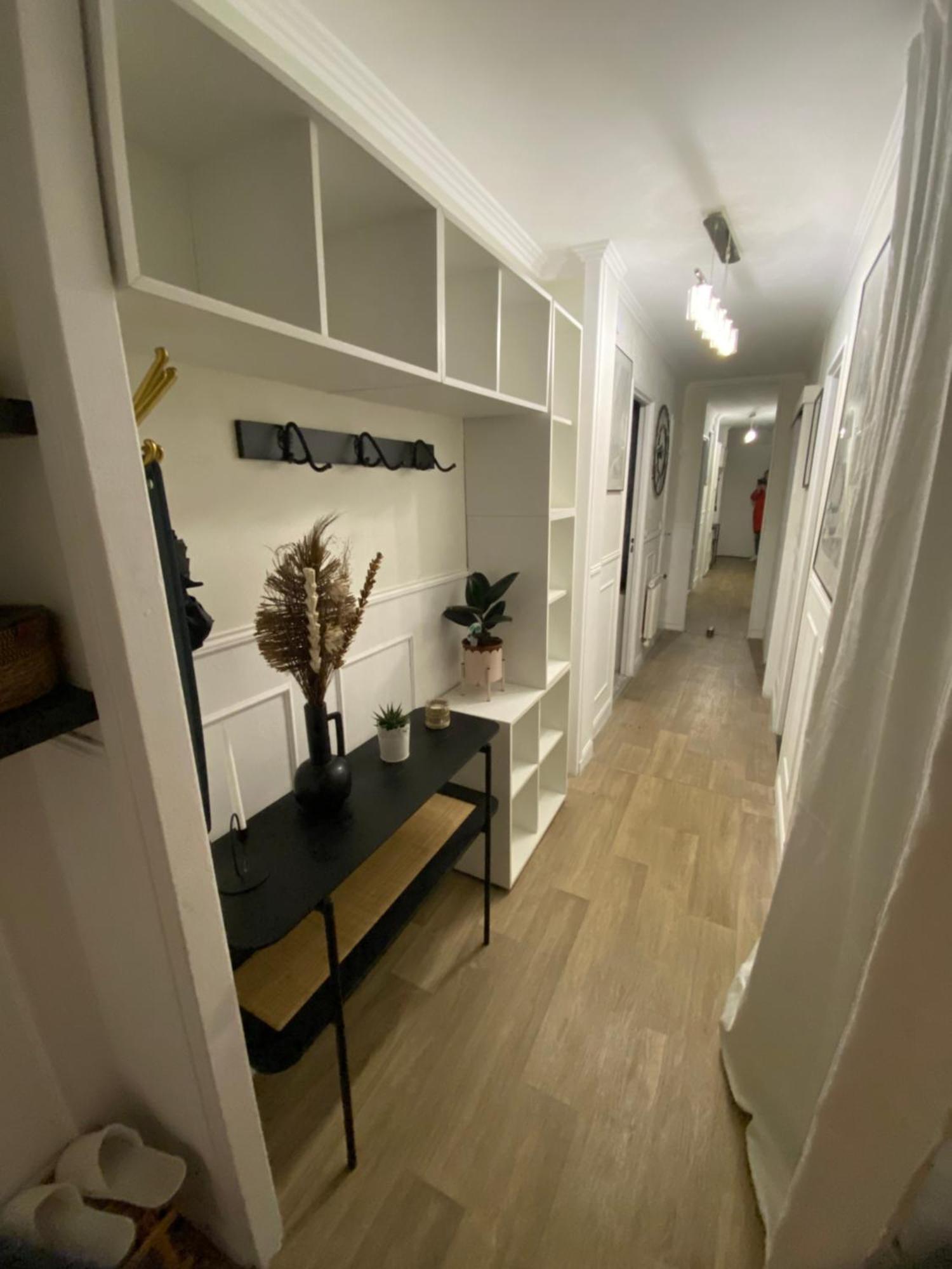 Bel Appartement Spacieux ,Convivial De 3 Chambres Avec Parking Prive Secure 캉 외부 사진